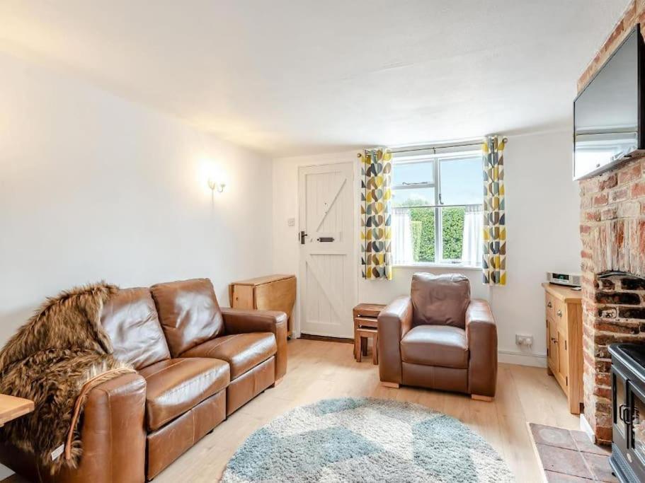 Meadowland Holiday Cottage Eye  Exterior photo